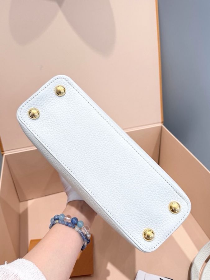 Lv Capucines BB-2
