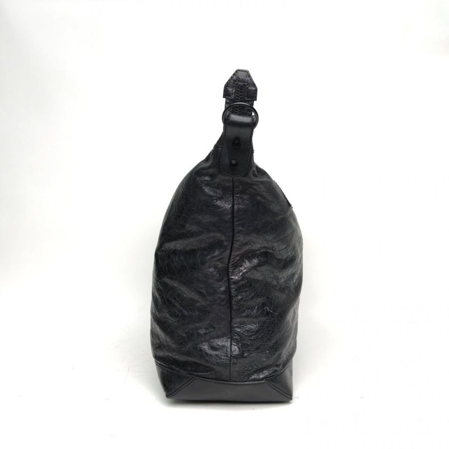 BALENCIAGA 黑色牛皮黑扣機車郵差斜挎單肩包肩背包-3