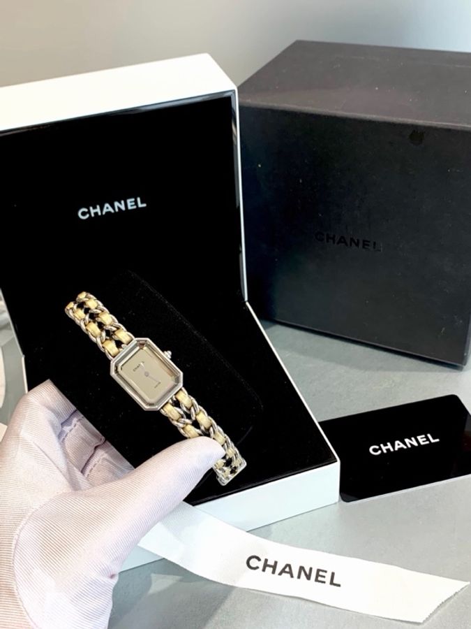 Chanel香奈儿 限量款香槟色方糖手表-1