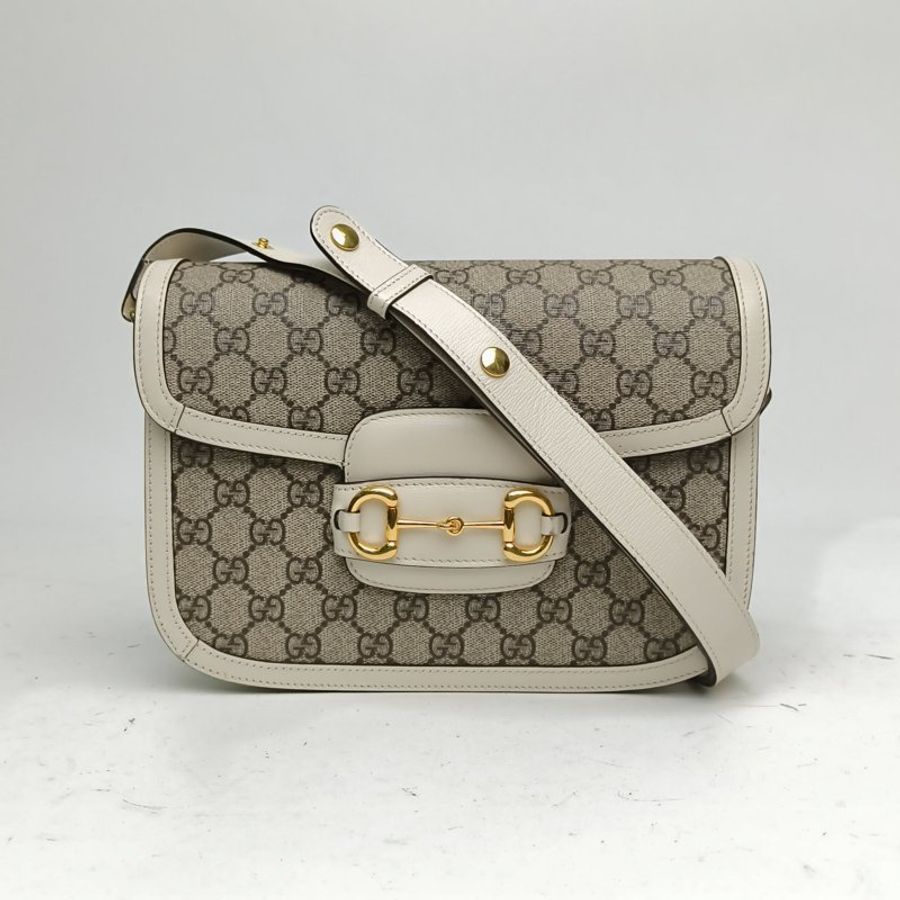 GUCCI Horsebit馬銜扣1955馬鞍包小號白色金扣肩背包-0