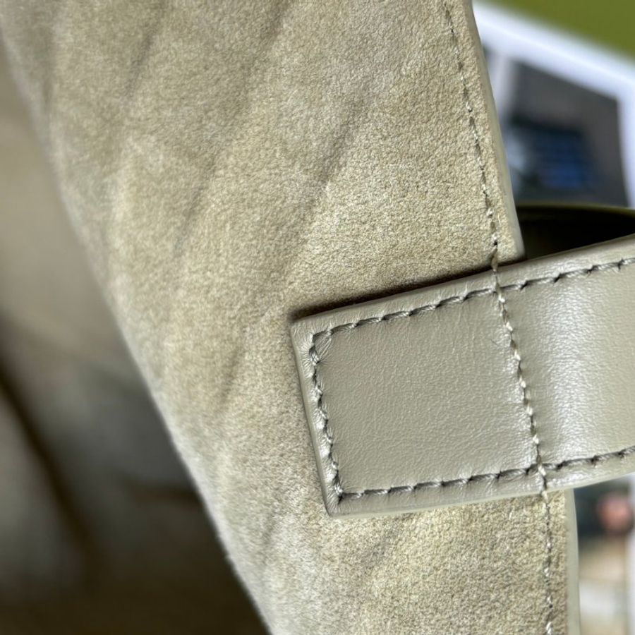 中性款' 男女皆可 ::Bottega Veneta:: Small Intrecciato North-South Tote 石灰岩綠色編織托特包 肩背包 筆電包-42