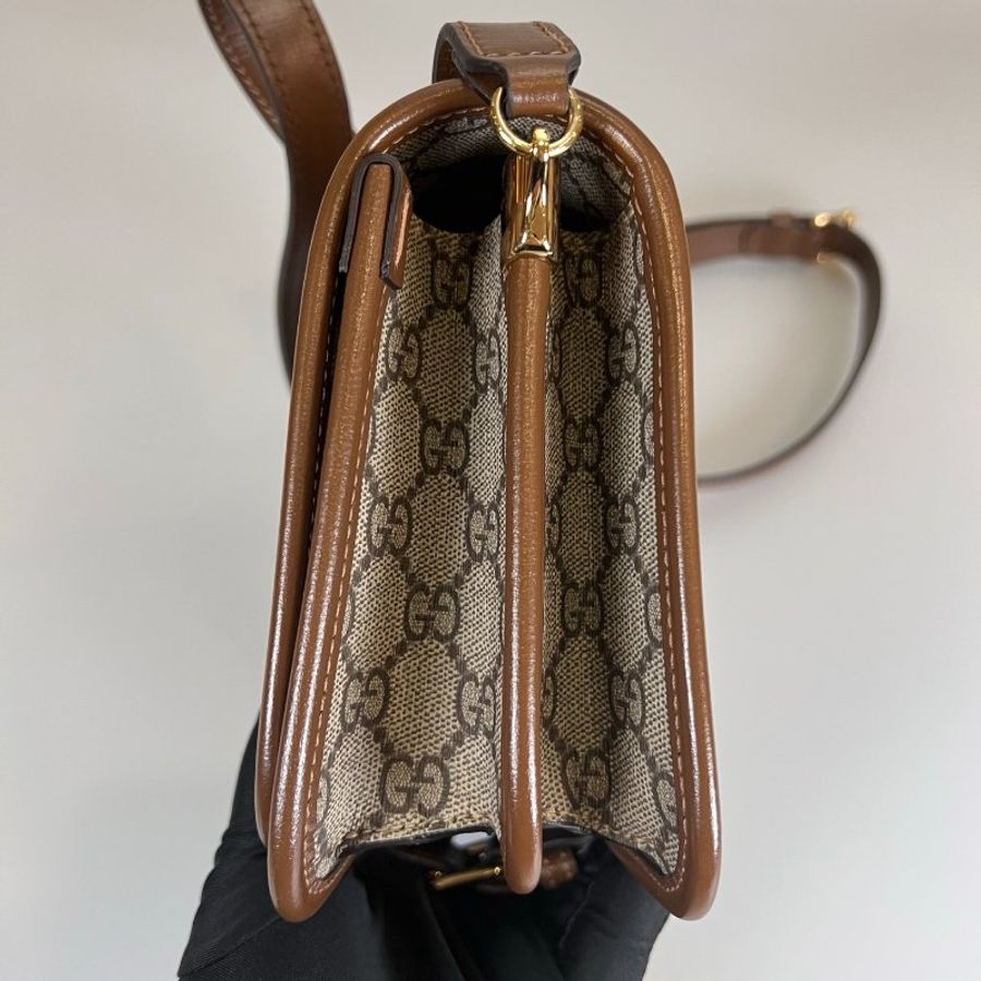 GUCCI 671620 老花掀蓋郵差包-3