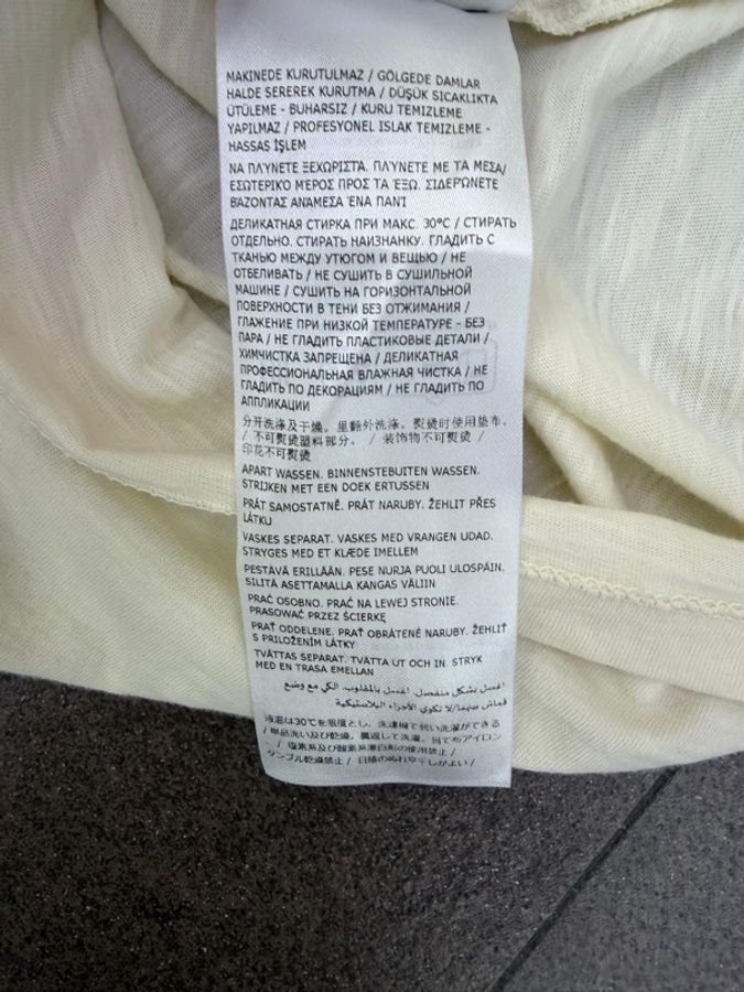 這件是 Maison Margiela 的圖案印花 T 恤-8