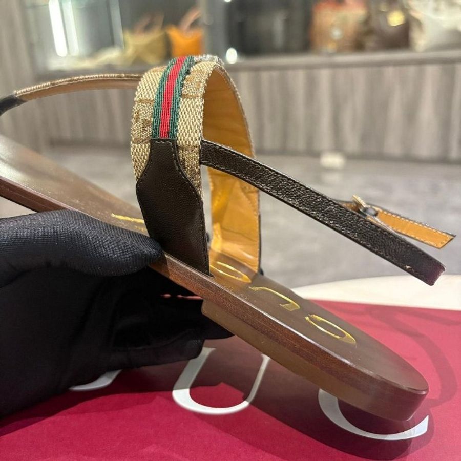 GUCCI 女士互扣式G型網狀涼鞋(35-40號 可訂購)-7