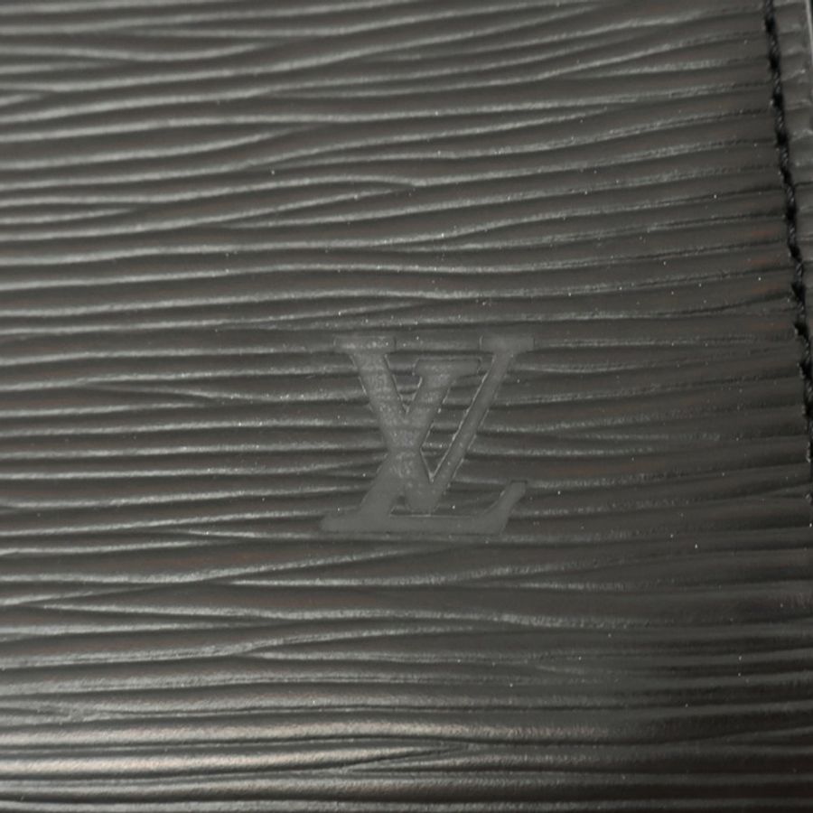Pochette Accessoires 手提包 黑色 EPI水波紋 牛皮【LOUIS VUITTON LV 路易威登】 M52942-5