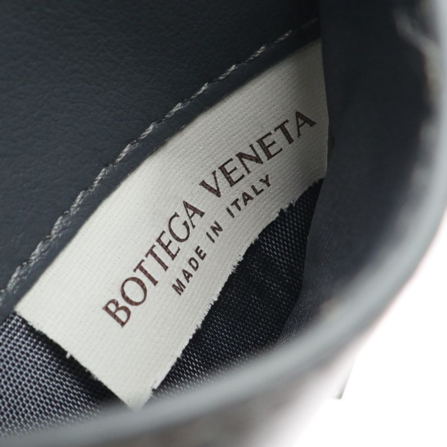 Cassette Small 扣式 短夾 藍灰色 編織羊皮【BOTTEGA VENETA BV 寶緹嘉】 742698-6