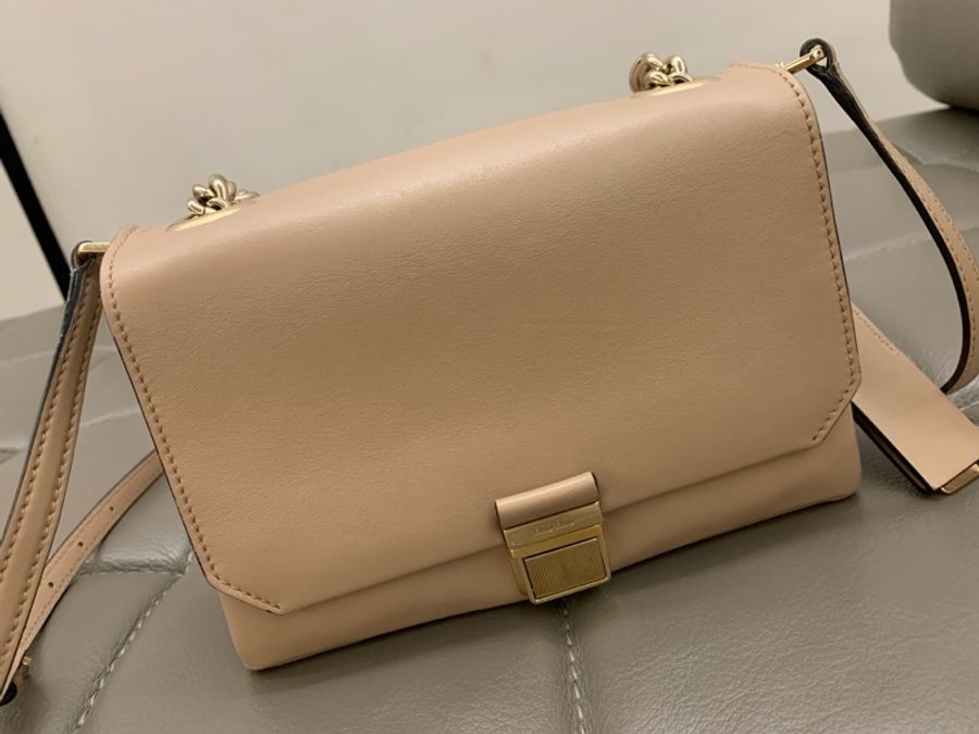 miumiu 米色 駝色 斜挎包-0