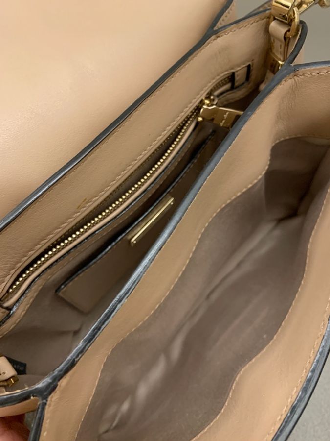 miumiu 米色 駝色 斜挎包-8