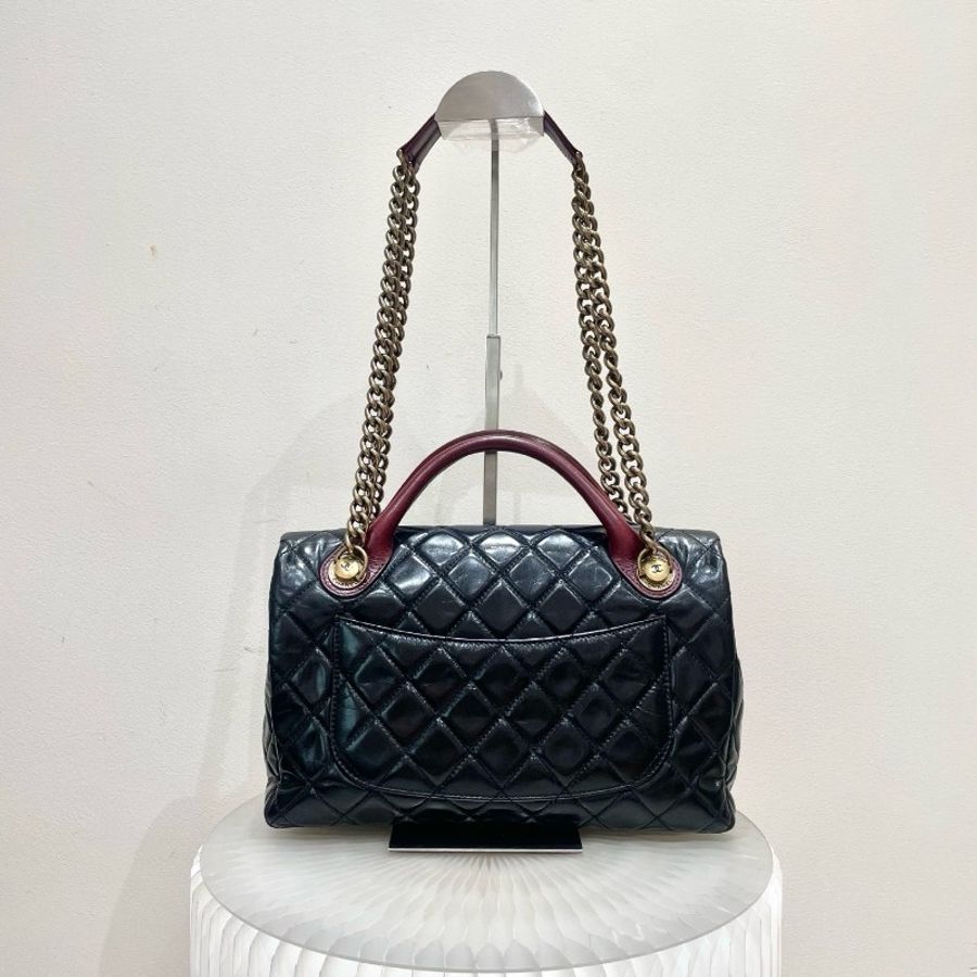 Chanel香奈兒紅色手柄孟買系列口蓋包-3