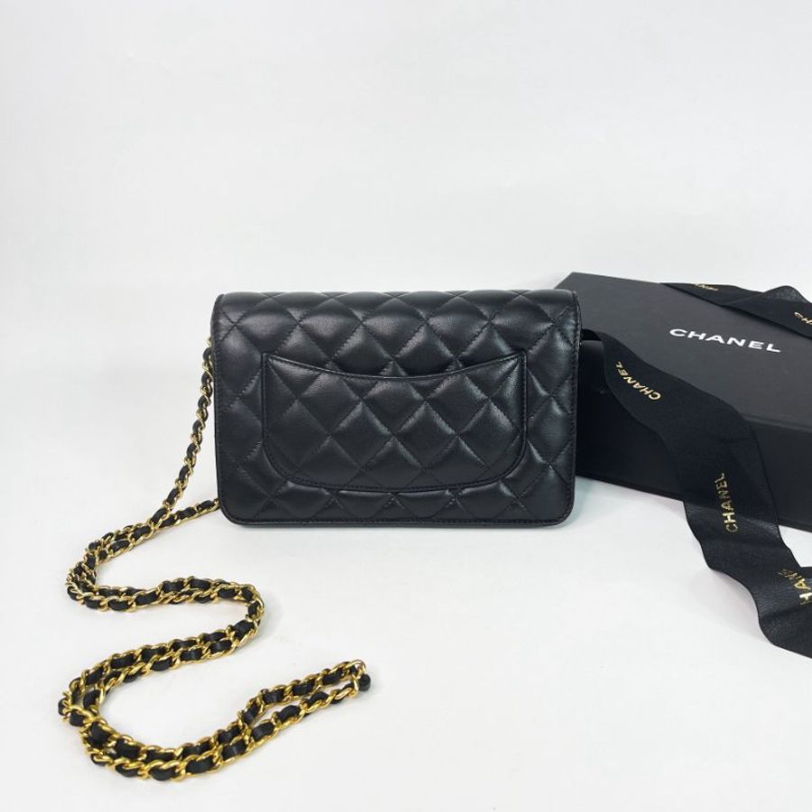 CHANEL WOC 羊皮金扣 芯片款-1