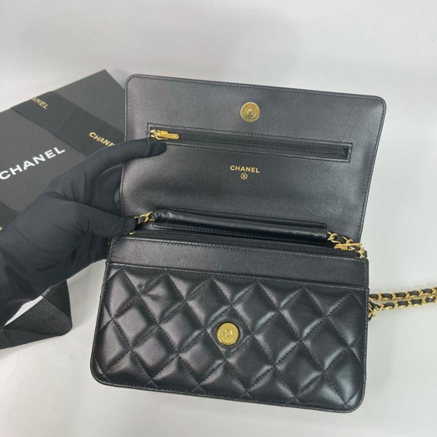 CHANEL WOC 羊皮金扣 芯片款-5