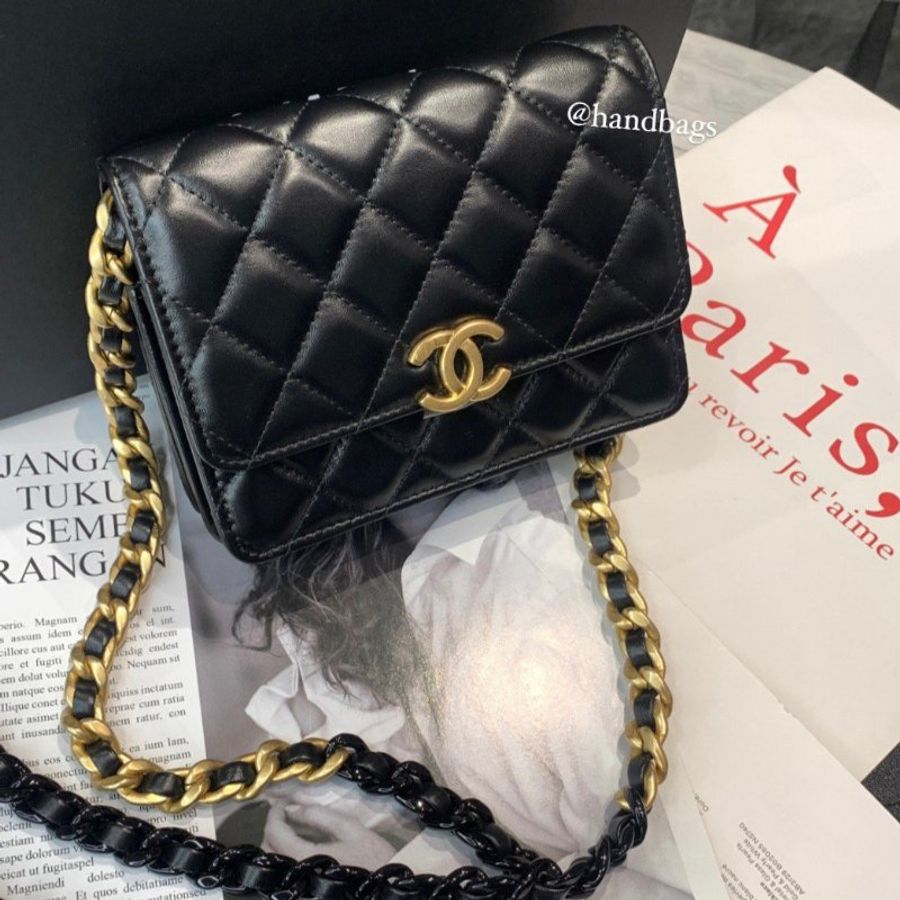 CHANEL 新款 黑金 小羊皮 雙色鍊 斜挎 WOC 口蓋包 AP2733-0