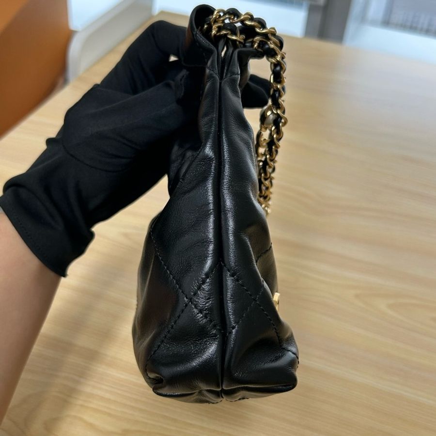 Chanel香奈兒22 Bag Mini-3
