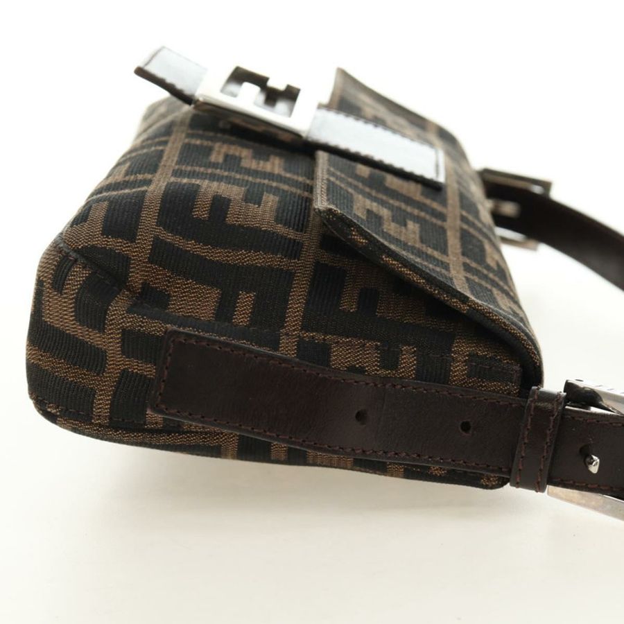 【日本直送】FENDI Zucca帆布Mamma Baguette單肩包 黑色棕色 正品 189121SV-3