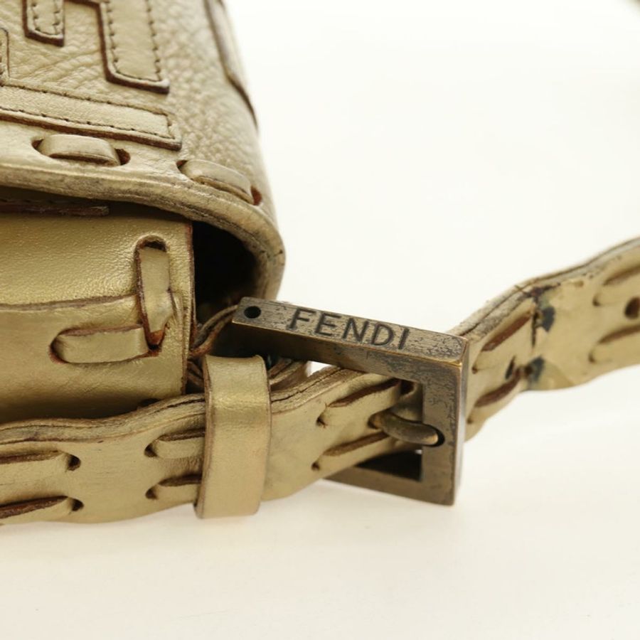 【日本直送】FENDI Zucca帆布Mamma Baguette單肩包，金色皮革款，正品編號189267SAM-14