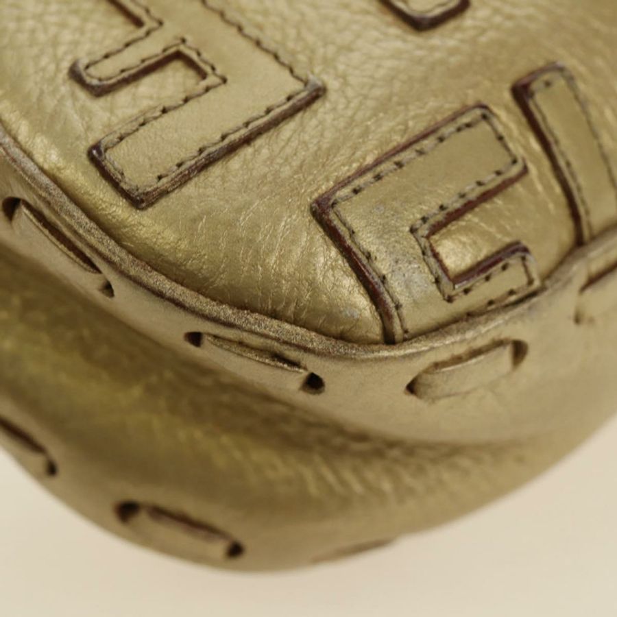 【日本直送】FENDI Zucca帆布Mamma Baguette單肩包，金色皮革款，正品編號189267SAM-18