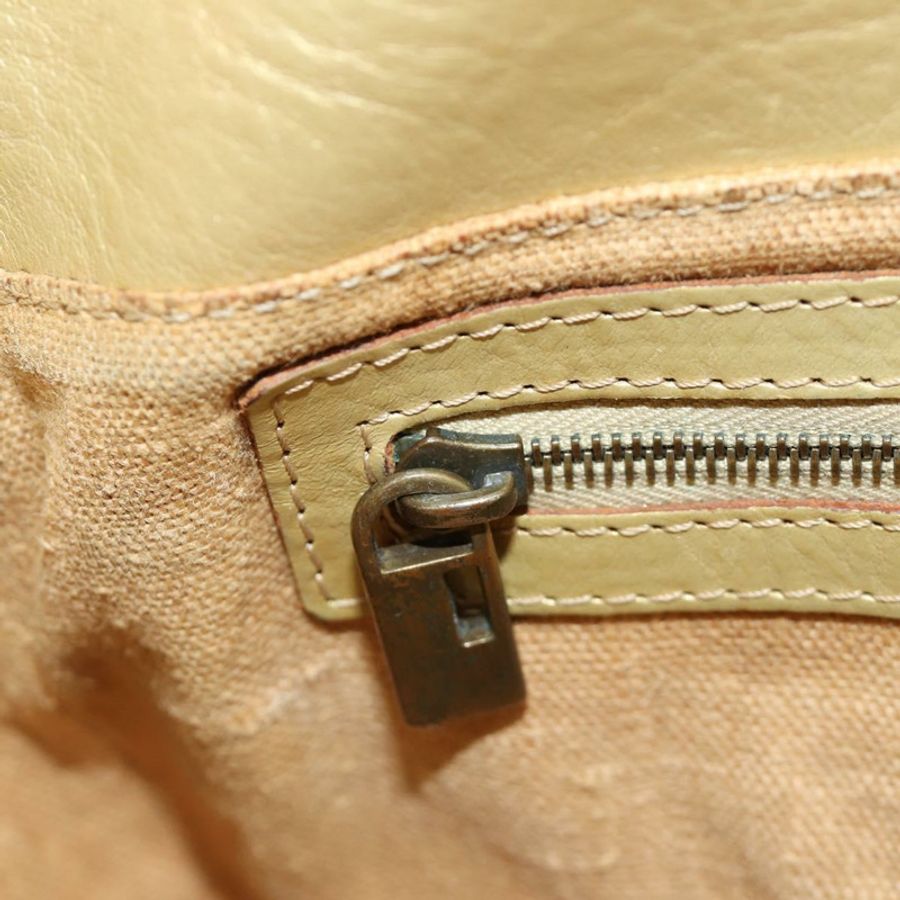 【日本直送】FENDI Zucca帆布Mamma Baguette單肩包，金色皮革款，正品編號189267SAM-26