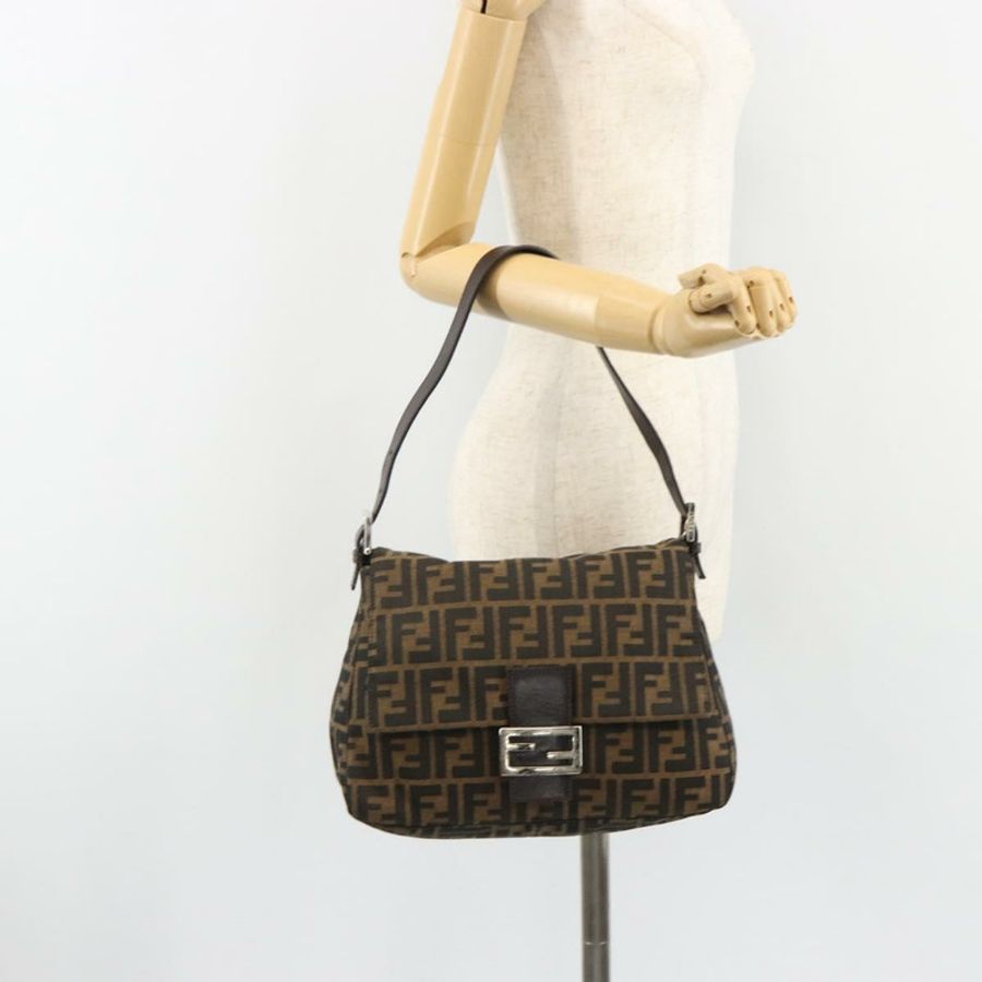【日本直送】FENDI Zucca帆布Mamma Baguette單肩包 黑色棕色 正品 189496SAM-25