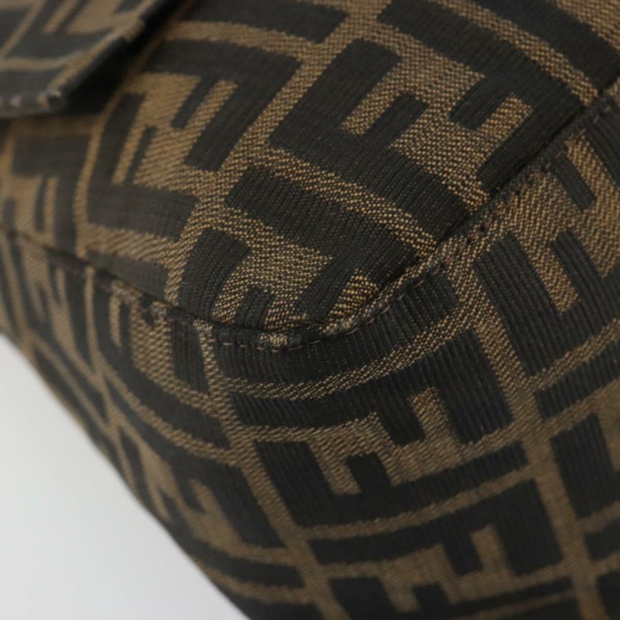 【日本直送】FENDI Zucca帆布Mamma Baguette單肩包 黑色棕色 正品 BA13733V-13