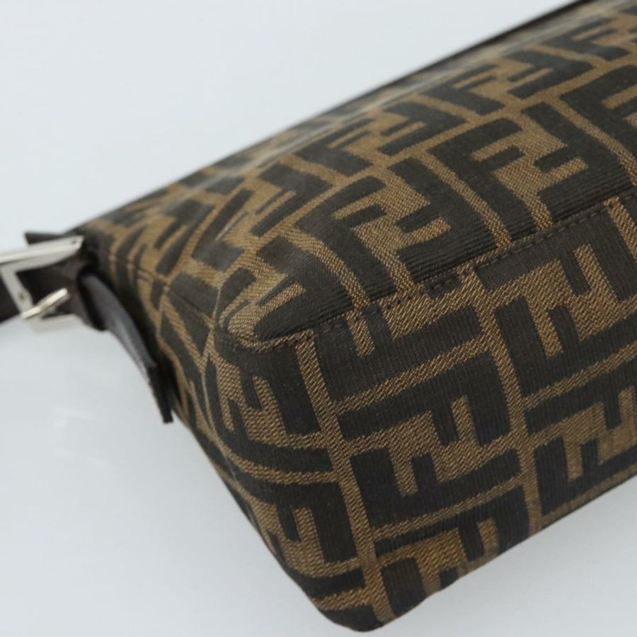 【日本直送】FENDI Zucca帆布Mamma Baguette單肩包 黑色棕色 正品 190180SAV-16