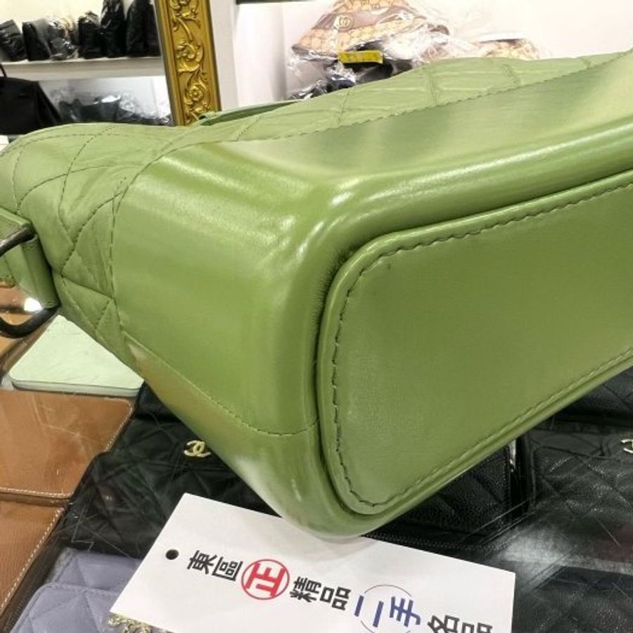 東區正精品㊣CHANEL 23C 香奈兒牛油果綠色牛皮金銀雙色皮穿鍊帶新款流浪包肩背包斜背包小款 RZ6516-8