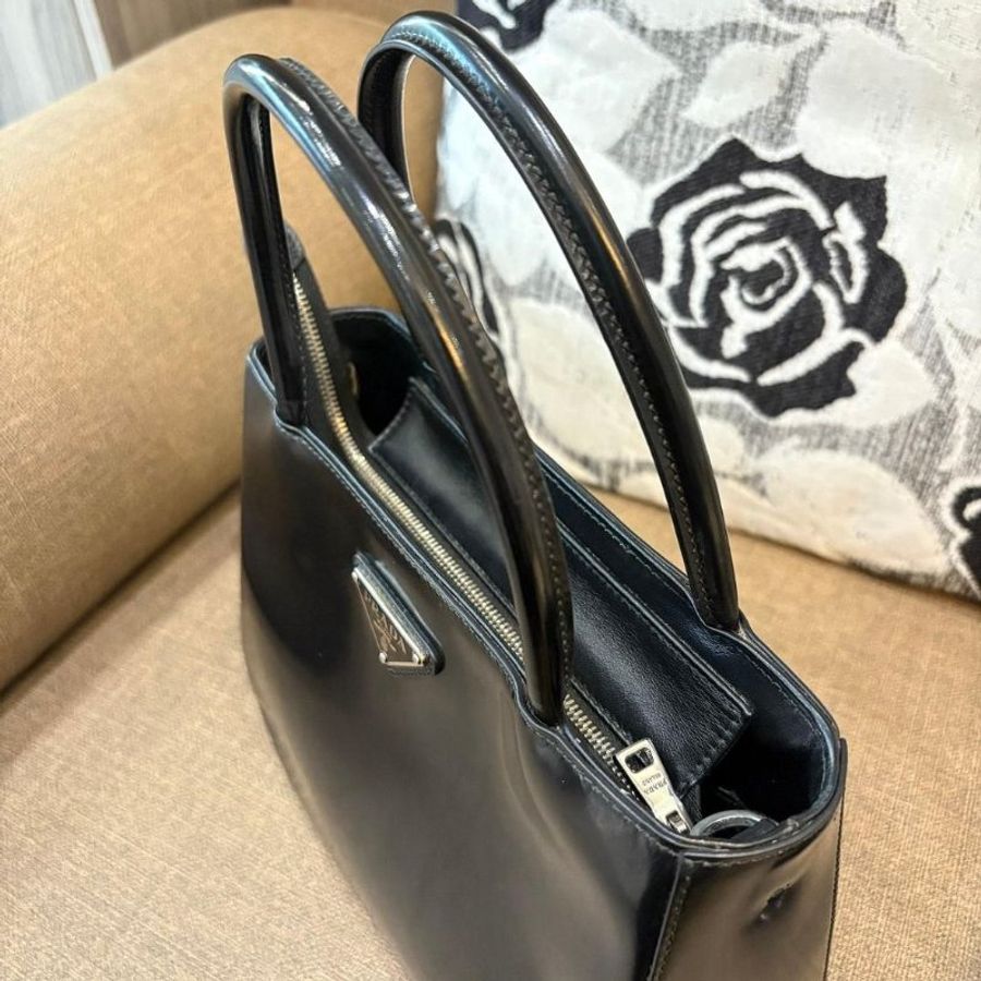 PRADA 三角標誌亮面皮革二合一手提包-3