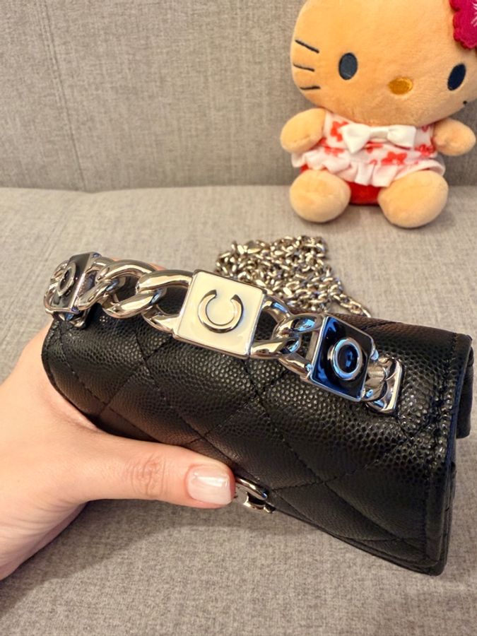 CHANEL 黑銀鏈包-9
