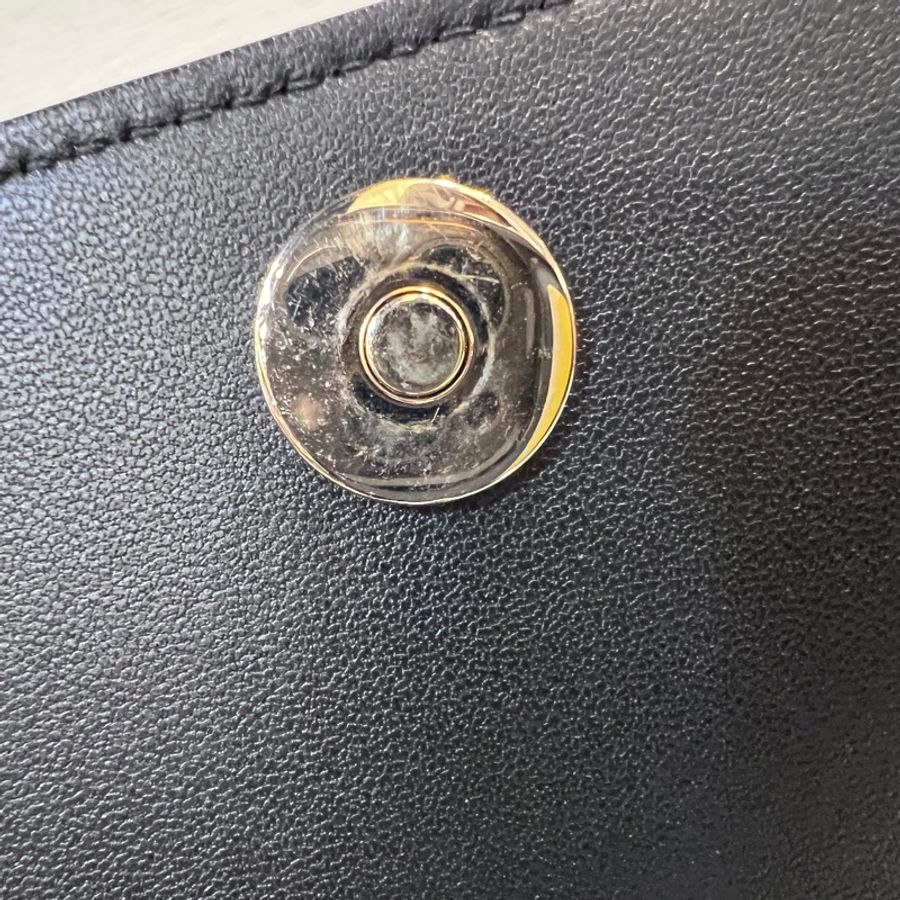 Dior黑羊皮金釦騰格紋Lady Dior Pouch斜背鏈包-16