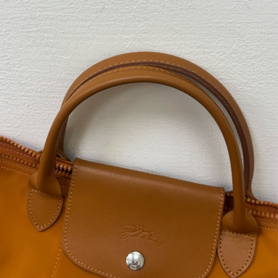 Longchamp南瓜色水餃包兩用背袋款-3
