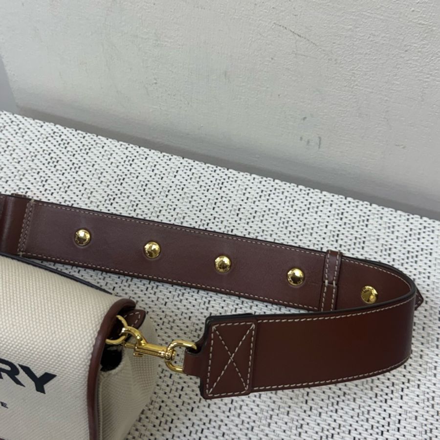 BURBERRY經典帆布拼咖小信封包-3
