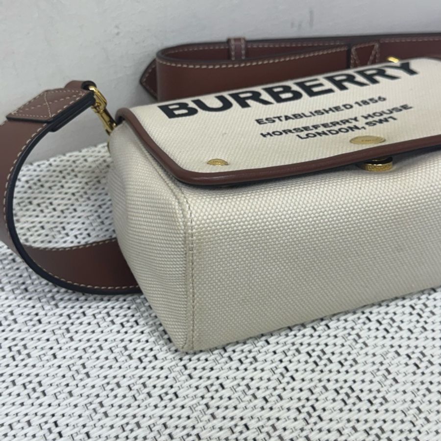 BURBERRY經典帆布拼咖小信封包-8