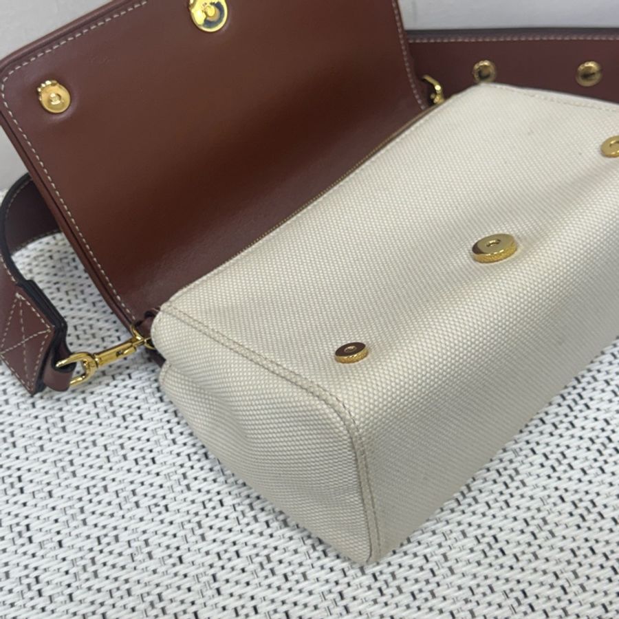 BURBERRY經典帆布拼咖小信封包-20