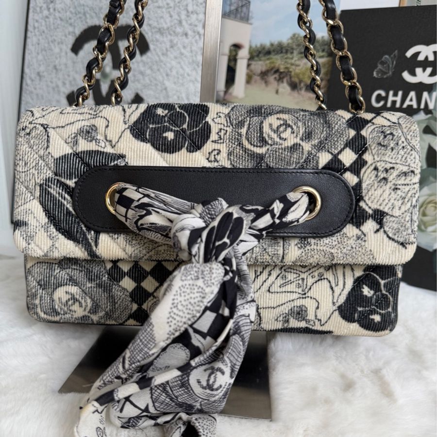 香奈兒chanel 限定款口蓋包 26開鐳射-0