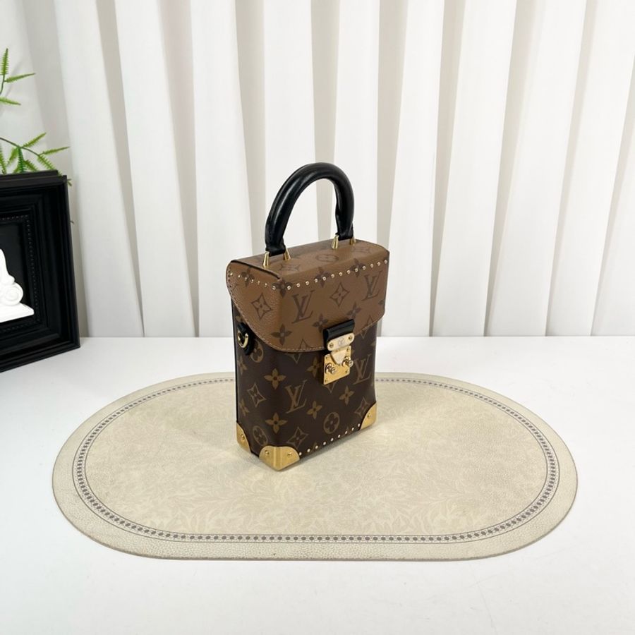 LV路易威登 97新 Camera Box 秀款相機盒子包 芯片款-2