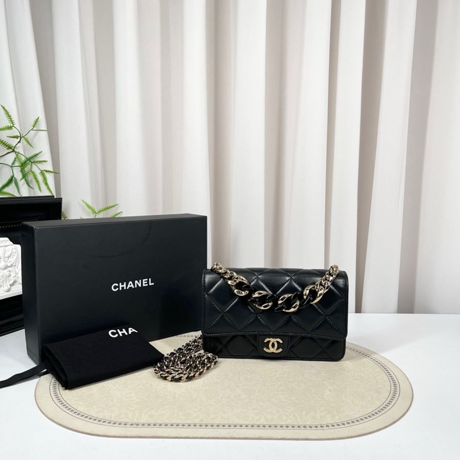 Chanel香奈兒 98新 22年芯片 22C黑金羊皮琺瑯粗鏈條woc包-0