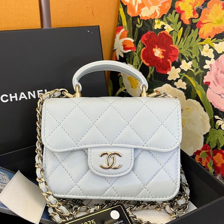 CHANEL香奈兒 21k 鏈條翻蓋 皮穿鏈 菱格 羊皮 口蓋包手提單肩斜挎包 迷你 Baby Blue天藍色 31開-0