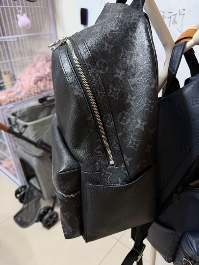 Louis Vuitton Discovery 後背包 黑色 M31033-2