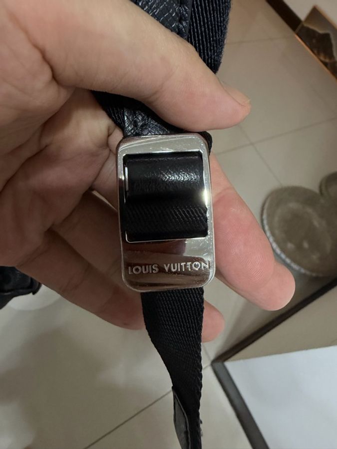 Louis Vuitton Discovery 後背包 黑色 M31033-12