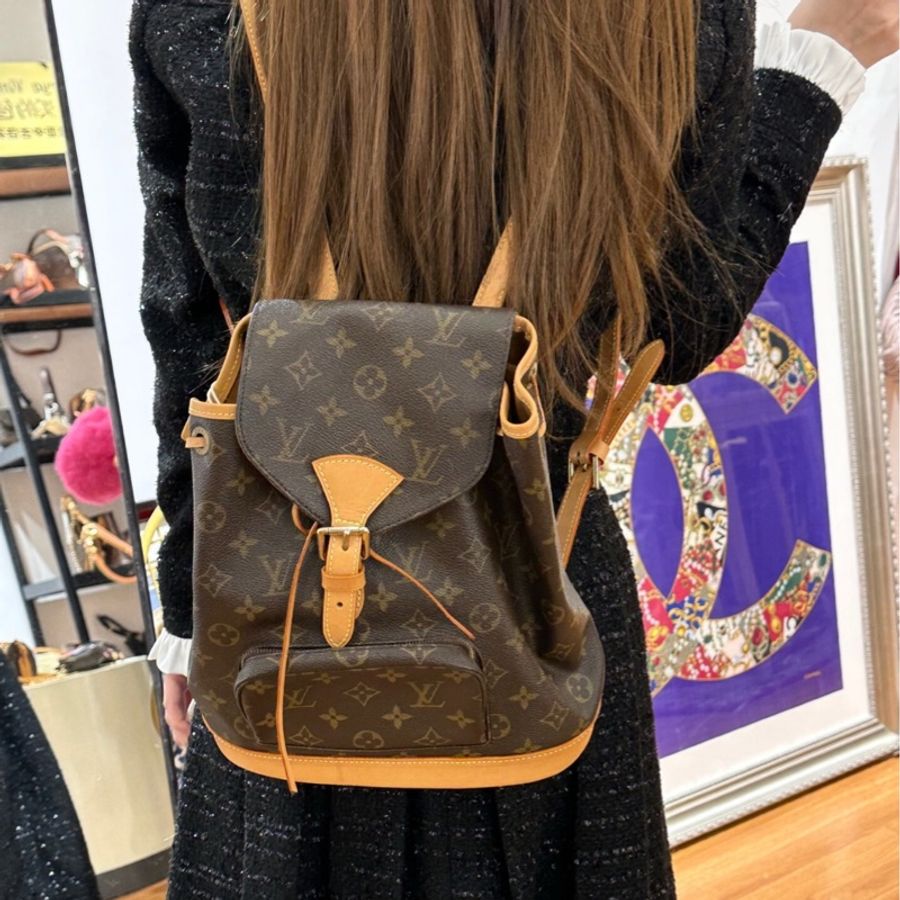 【肯豆同款雙肩包🎒全網最便宜✨】LV Montsouris 中古 雙肩包|背包|上班包|電腦包|旅行包|中號-11