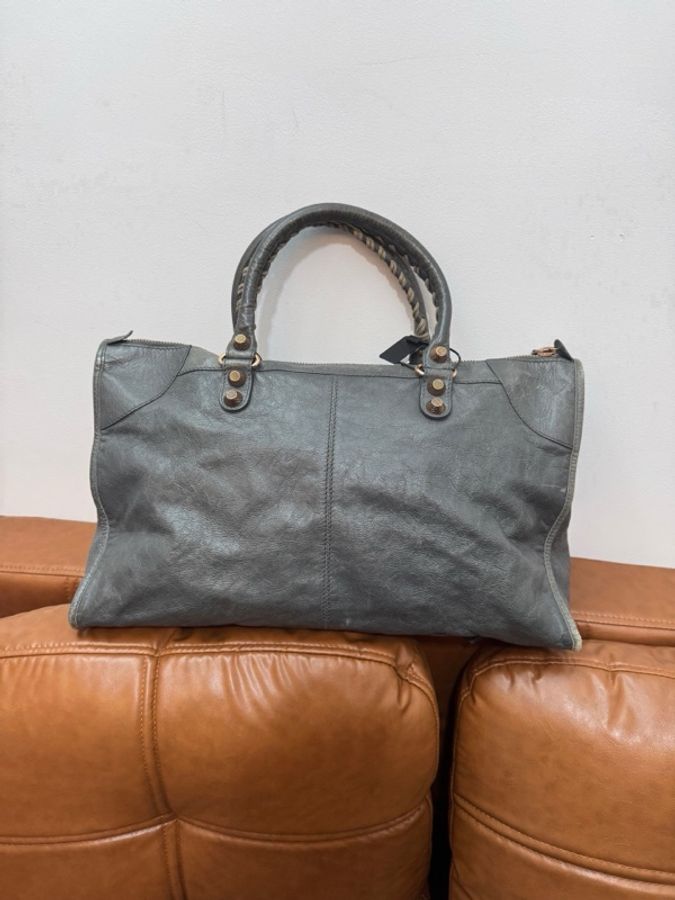 Balenciaga 巴黎世家Balenciaga 灰色手提機車包-1