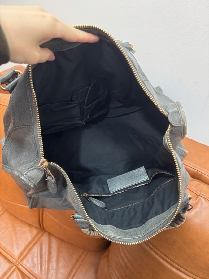 Balenciaga 巴黎世家Balenciaga 灰色手提機車包-7
