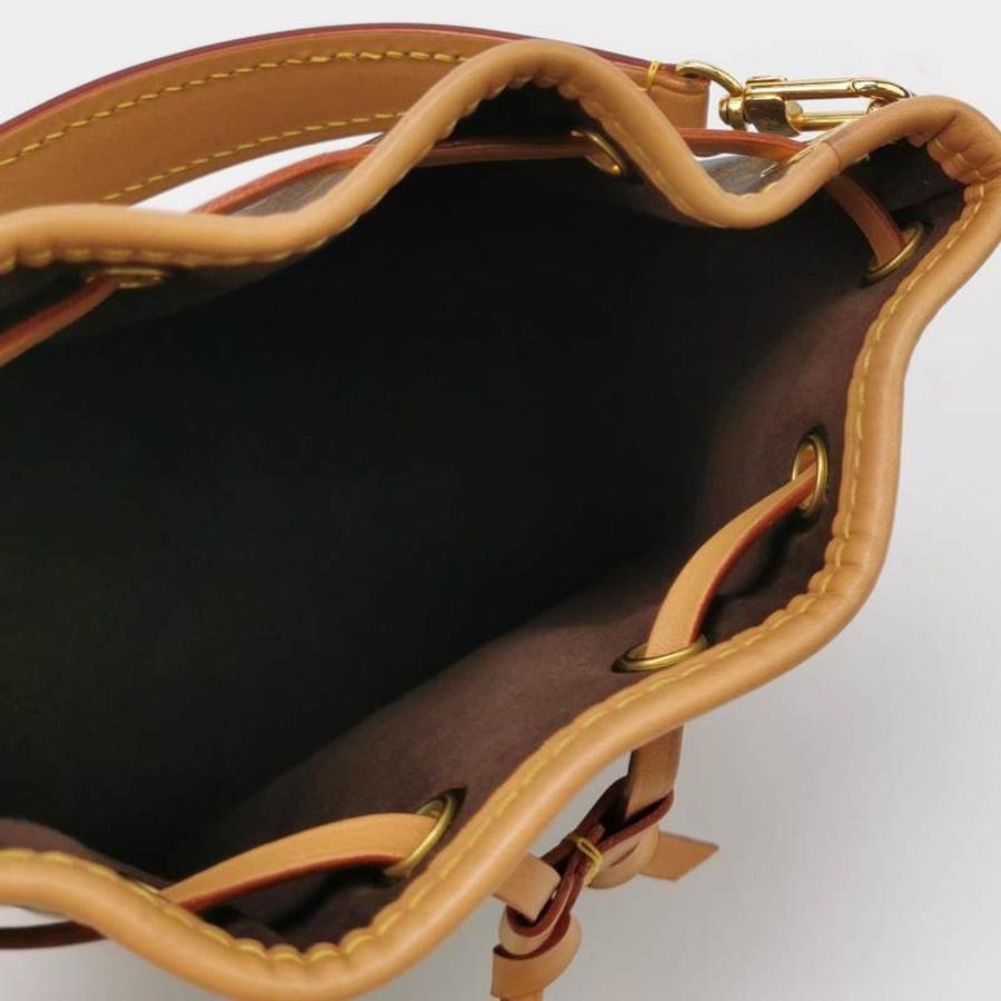 Louis Vuitton (LV) NOENano植鞣革Monogram印花抽繩斜挎包肩背包晶片款-7