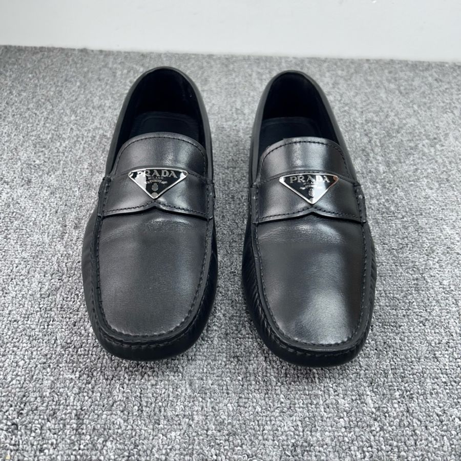 Prada/普拉達 三角標 樂福鞋 黑色一腳蹬/ 尺碼:41碼 7碼 成色:99新-1