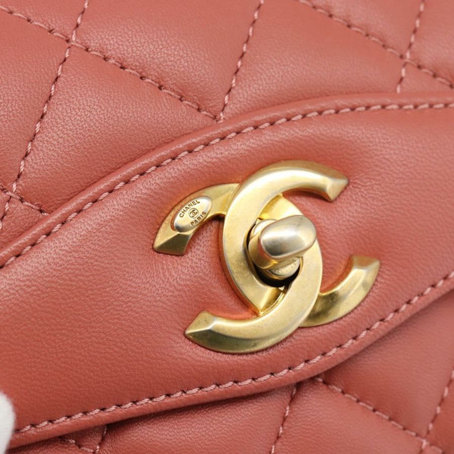 【日本直送】香奈兒 (CHANEL) 絎縫鏈條單肩包,羊皮材質,粉紅金色雙C標誌,正品編號 190185SAM-17
