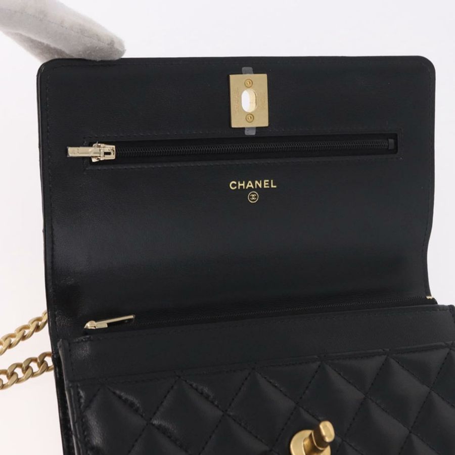 【日本直送】香奈兒 (CHANEL) 絎縫鏈條肩背包,羊皮材質,黑色,金色雙C標誌,貨號 190135SAM-18