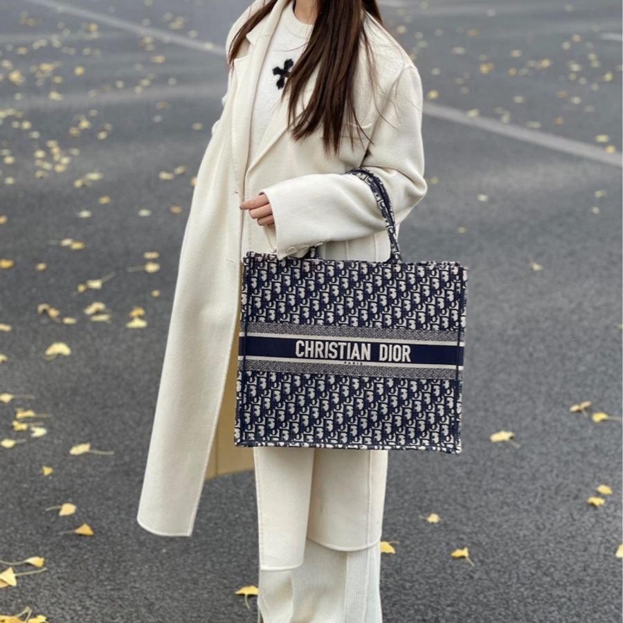 Dior 迪奧 藍色 Oblique 刺繡帆布 Book Tote 大號 托特包 手提包 購物包 M1286ZRIW_M828-2