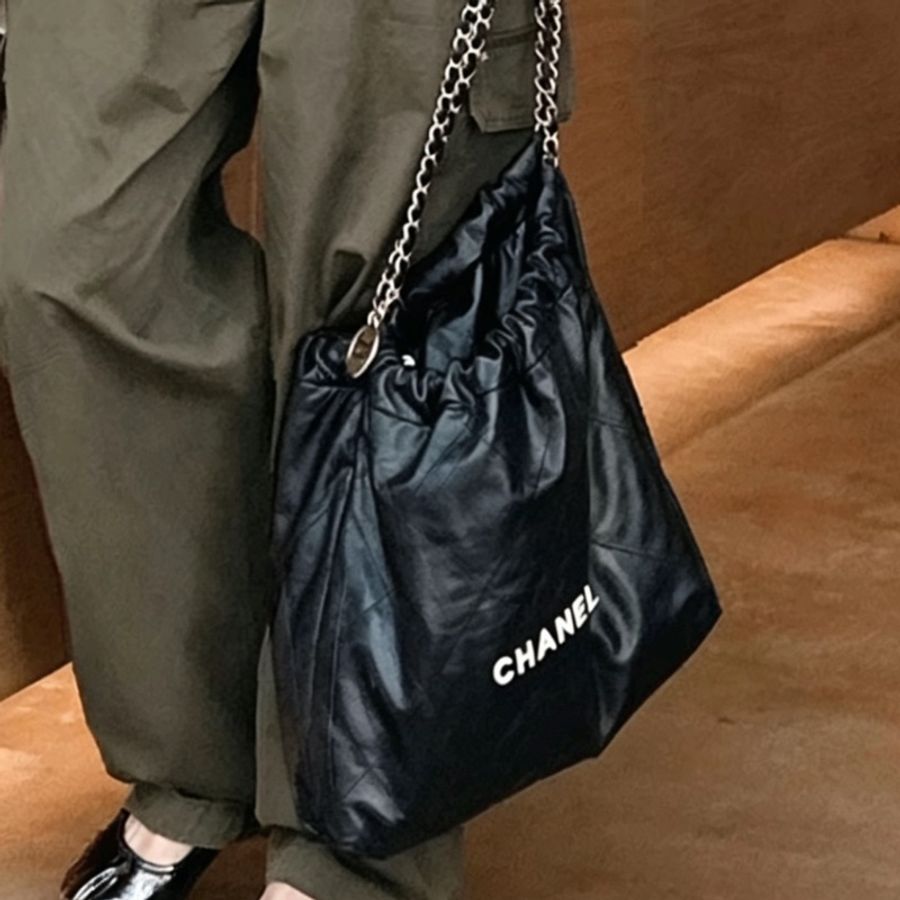 CHANEL香奈兒22Bag中號黑色全皮白Logo子母垃圾袋包 🈶購證芯片款🪼-8