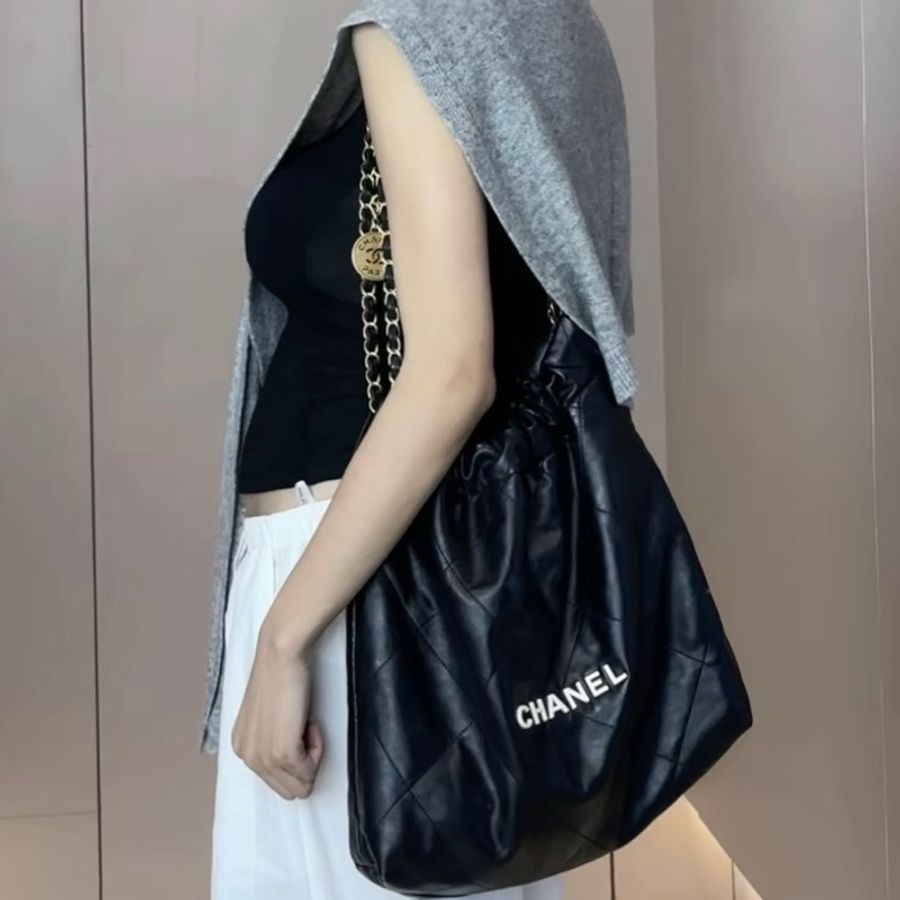 CHANEL香奈兒22Bag中號黑色全皮白Logo子母垃圾袋包 🈶購證芯片款🪼-26