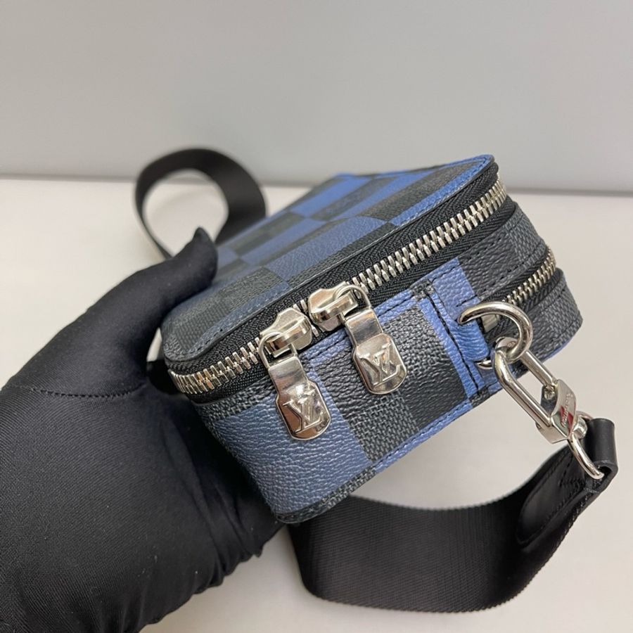 Louis Vuitton 路易威登 Alpha漸變色藍棋盤格相機包 芯片,尺寸 18×11.-6