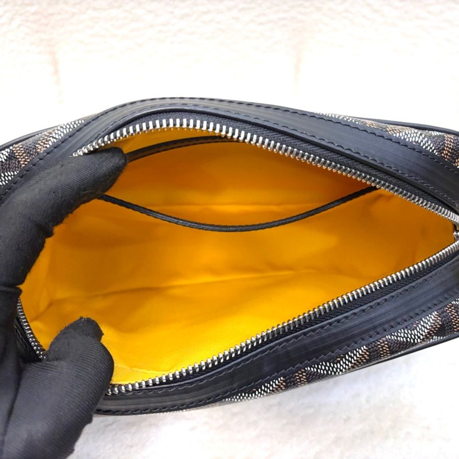 GOYARD 戈雅 Cap-Vert PM 經典 Y 字老花塗層帆布相機包 / 斜背包 / 單肩包(黑色)-13
